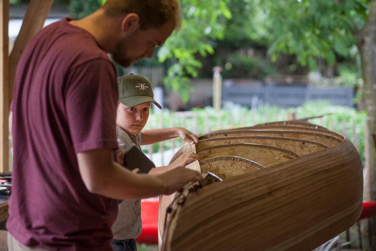 Building a canoe at Freeranger Canoe