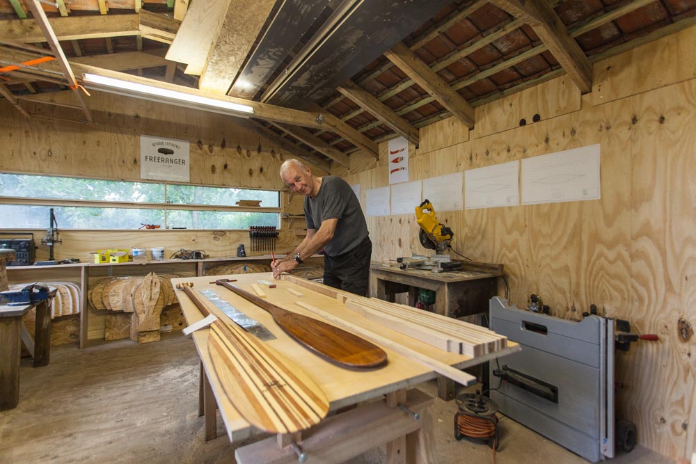 Making your own laminated wooden canoe paddle | Freeranger 