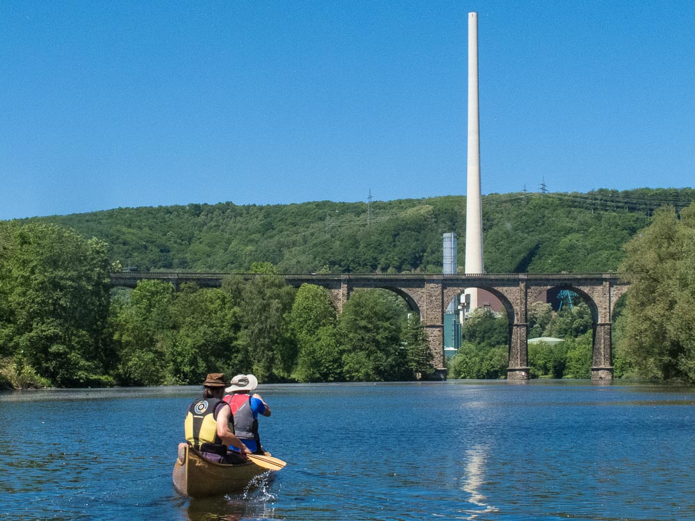 Canoeing the Ruhr River between Fröndenberg and Essen Freeranger Canoe Canoeing the Ruhr River