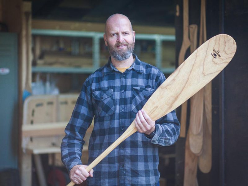 Making a beavertail canoe paddle