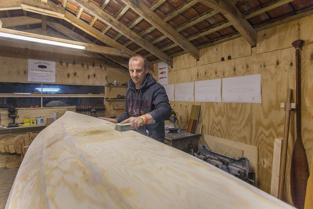 Building a stitch and glue canoe Freeranger Canoe