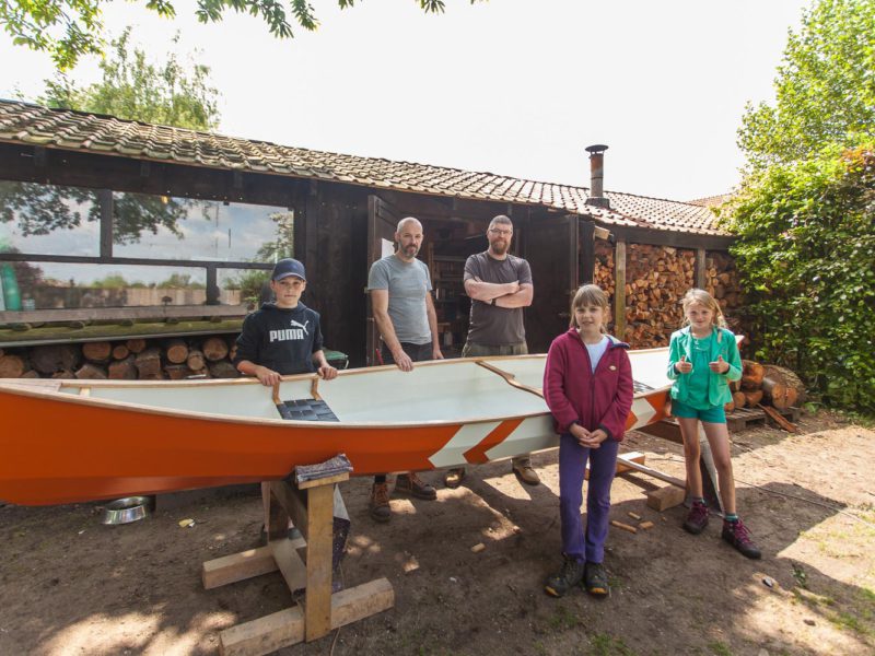 Building a plywood canoe