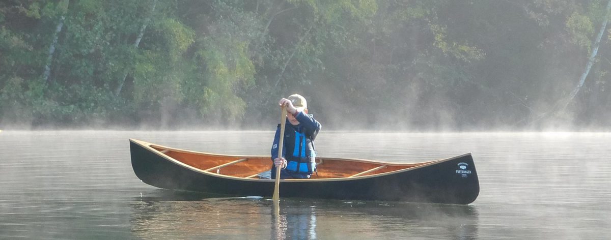Een kano kopen - een houten kano Freeranger canoe een kano kopen eeen houten kano