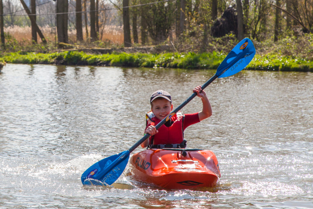 canoeing with children Freeranger Canoe