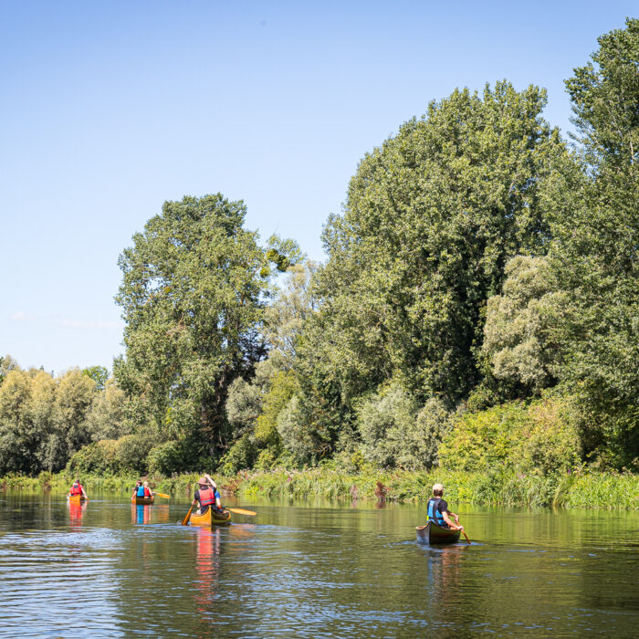 Weekend canoe trip on the River Somme