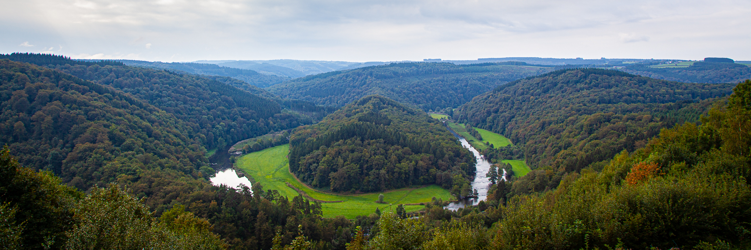 kanotocht op de Semois le tombeaux du géant