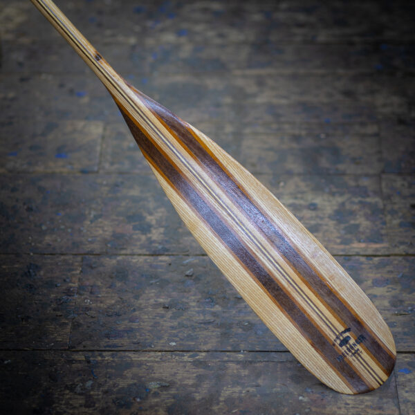 beavertail paddle small walnut