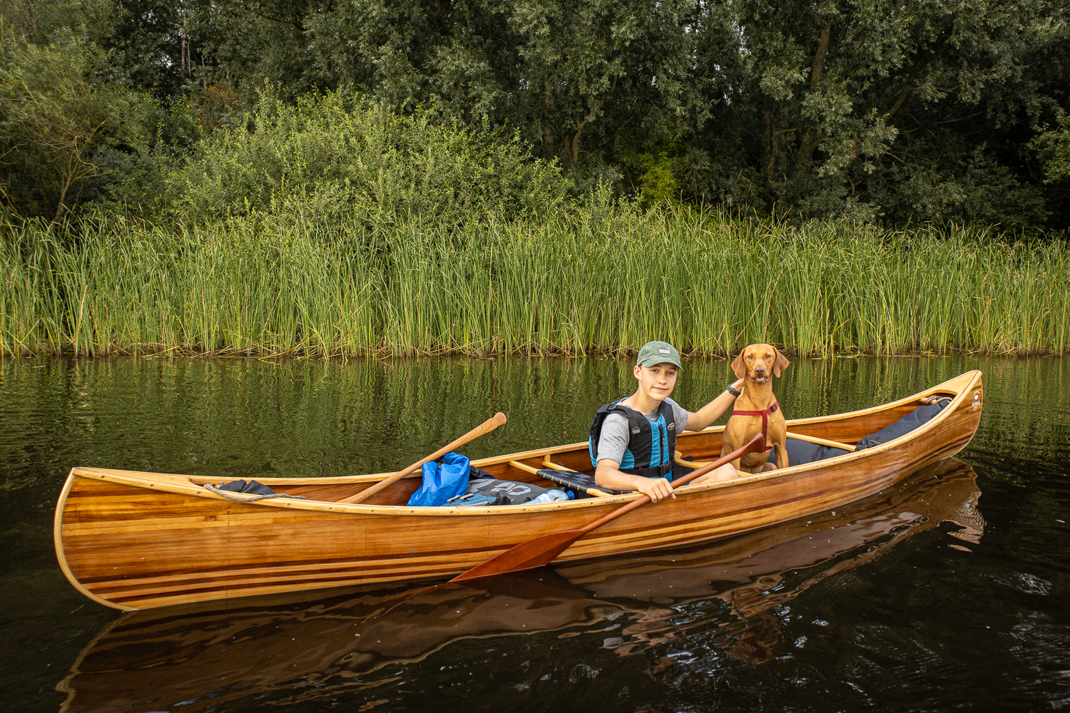 choosing a canoe paddle