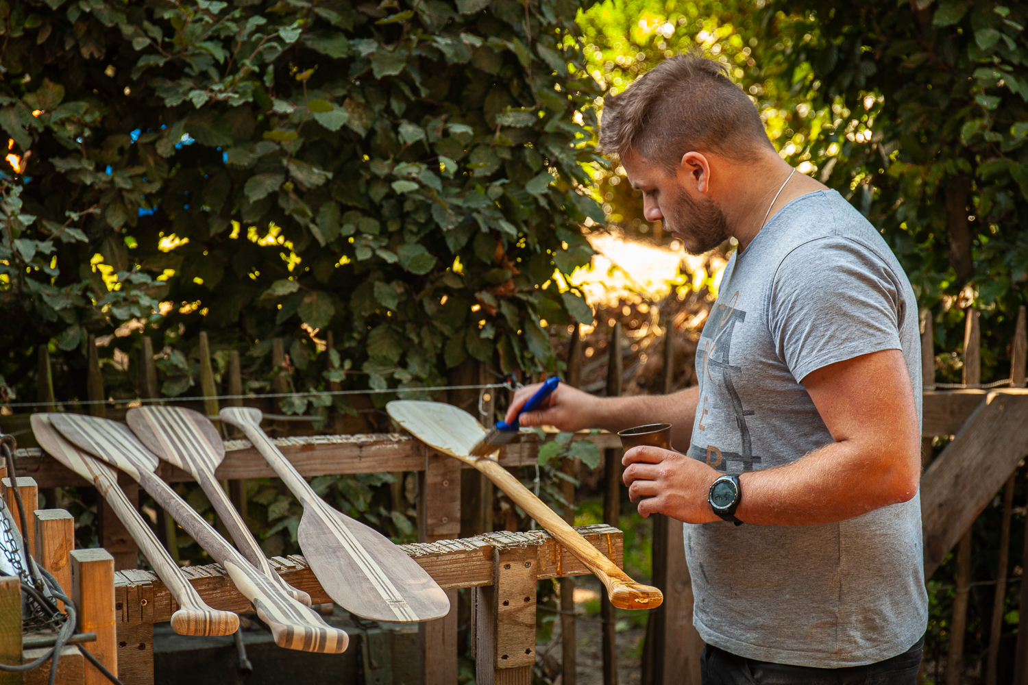 choosing a canoe paddle