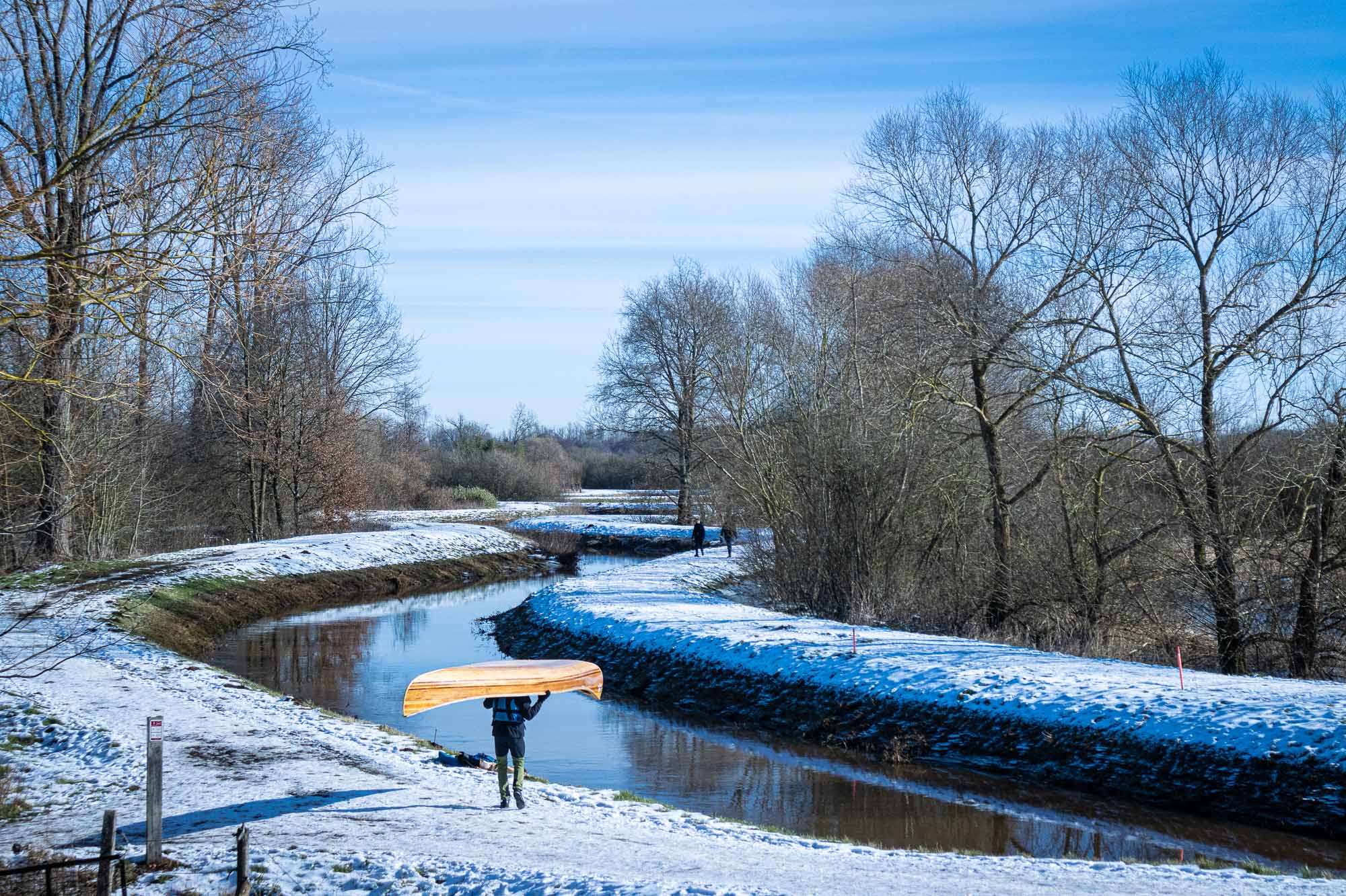 Emiel Winter Canoeing on the Nete River in the Kempen and carrying his canoe through the snow